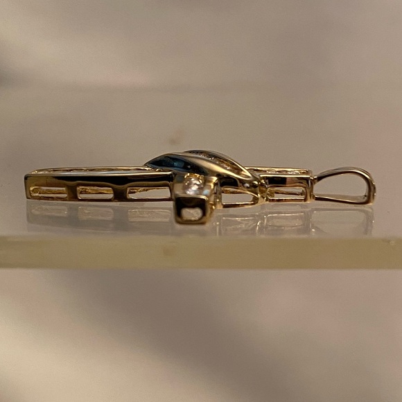 .58 ct. Natural Diamond 14K Yellow Gold Designer Diamond Cross Pendant Charm - Picture 5 of 7